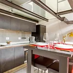 Lovely Open Space - Tortona Center Appartement